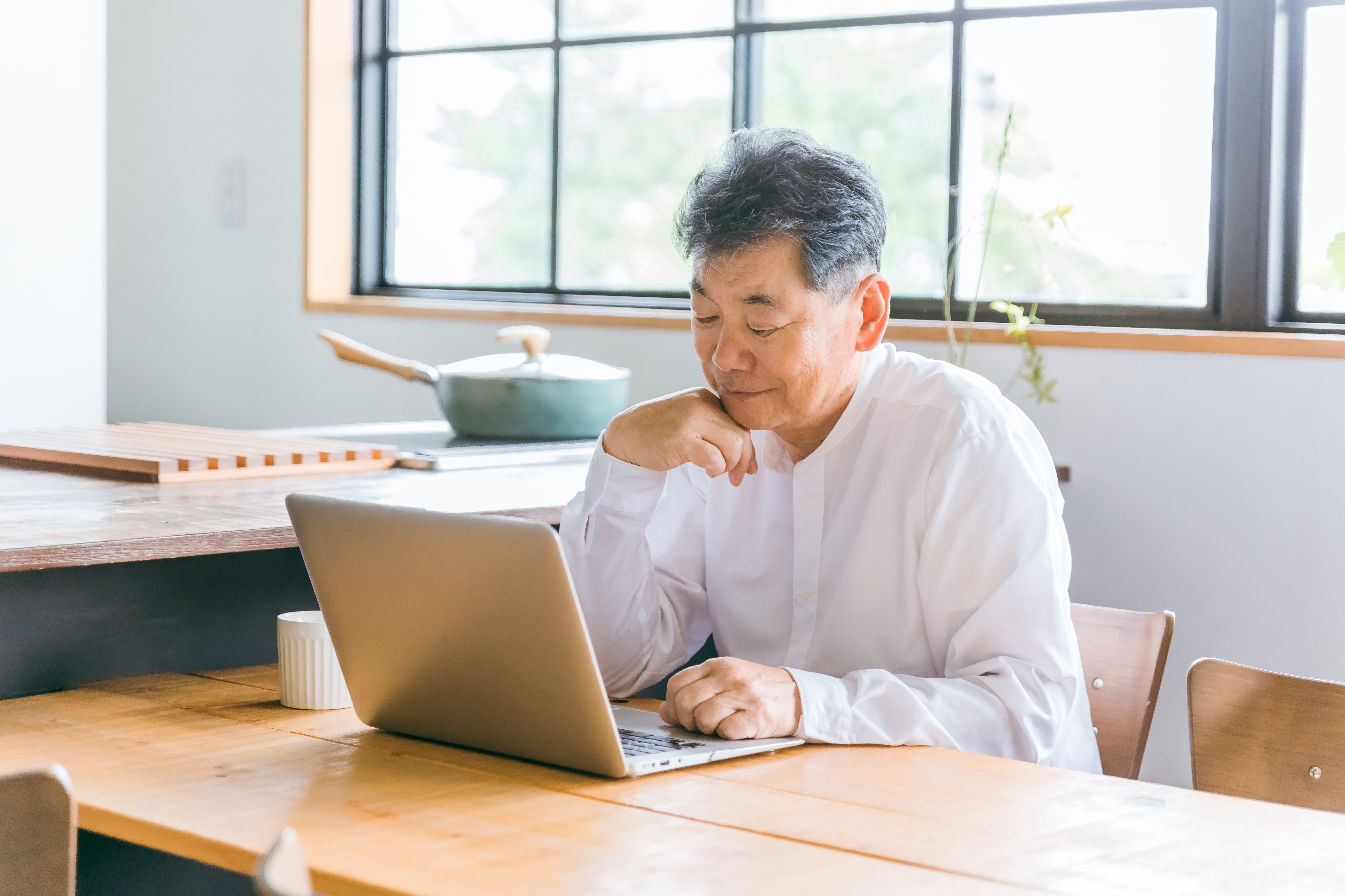 退職金が入ったものの、投資未経験で何から始めればよいか分かりません